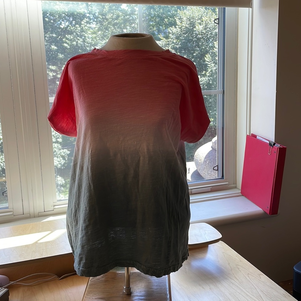 Cotton Bleu t-shirt.